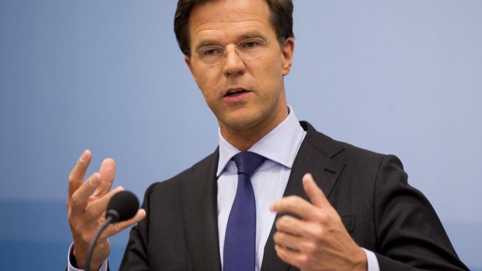 rutte-speechend